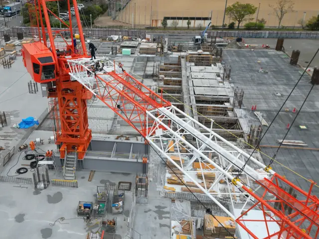 学校行事や建設・竣工記念に!ドローン空撮1時間22,000円でご提供いたします!