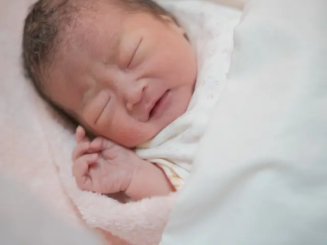 【ナチュラルニューボーンフォト】ベビーとママ,パパの自然な姿を残しませんか?