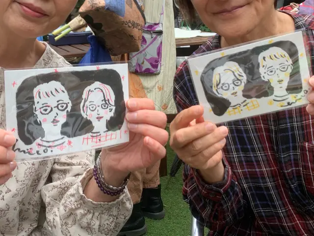 ほっこりカワイイ似顔絵を1人5分で仕上げます!年間200人以上描く出張サービス