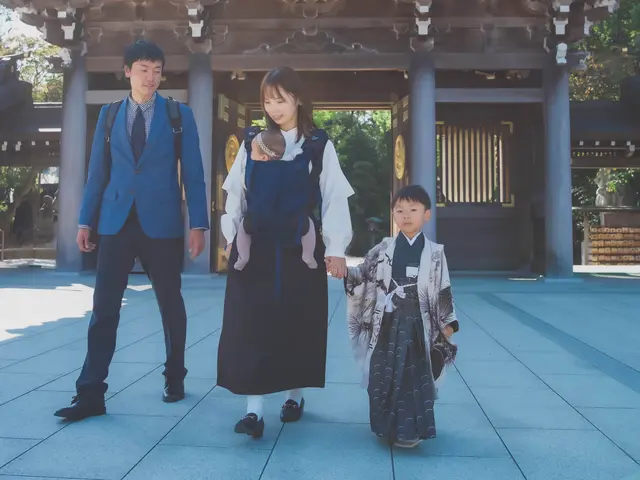 自然な表情・姿、家族写真を撮影。撮影小物をご用意♪