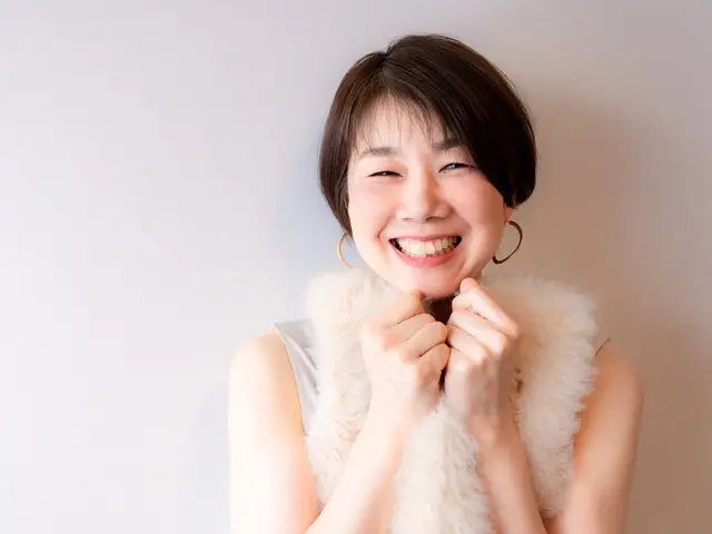 【全データ:レタッチ納品】いいね莫大!貴方の魅力とお仕事・商品がさらに際立ちます