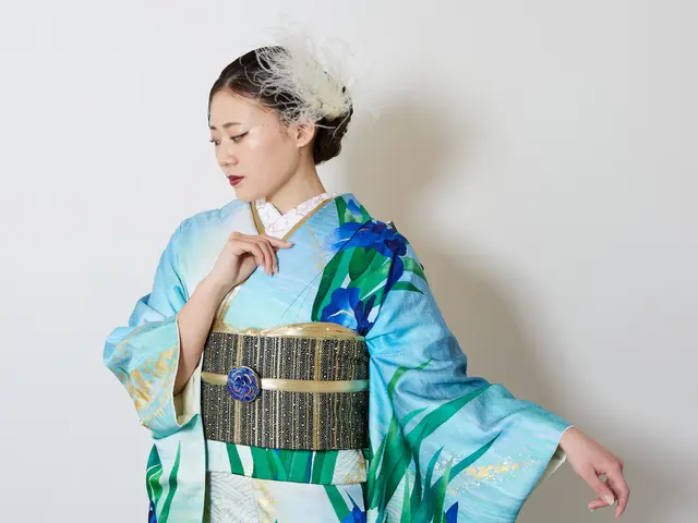 【パリコレでの着付け経験あり】速く・美しく・丁寧なお着付けを出張致します