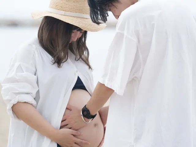 【現役スタジオカメラマンが対応!】マタニティフォト!堅苦しくない写真を撮影します
