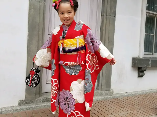 《関西一円出張OK》優しく丁寧な着付けで一日を美しく♪ヘアセットサービスあり♪