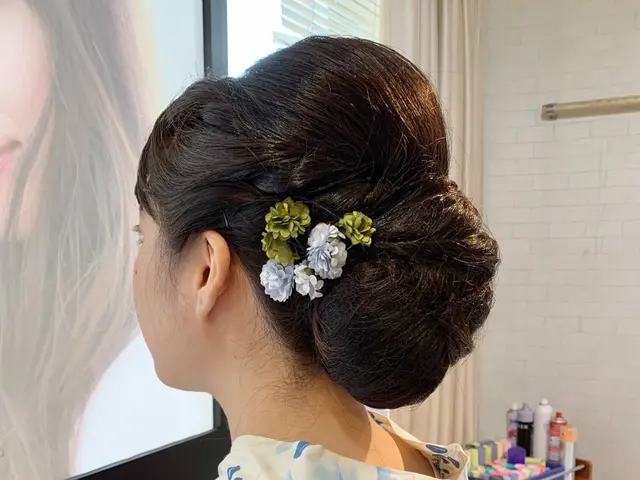 本格的な和髪もお任せください!花嫁・成人式前撮り・結婚式等!着付けも同時に可能!