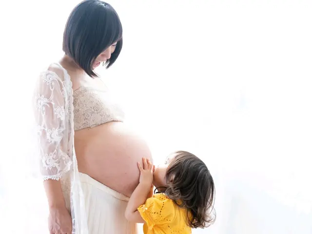 おうちがスタジオに変身!まるでスタジオで撮ったような透明感のある写真をお届け!