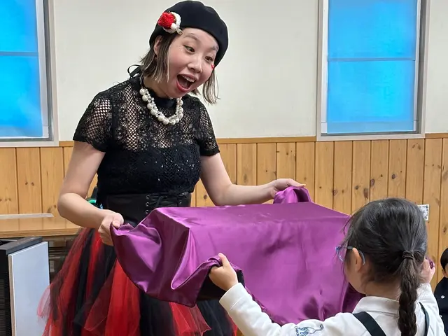 ☆明るく元気な女性マジシャン!ホームパーティー・お祭りなど盛り上げます!