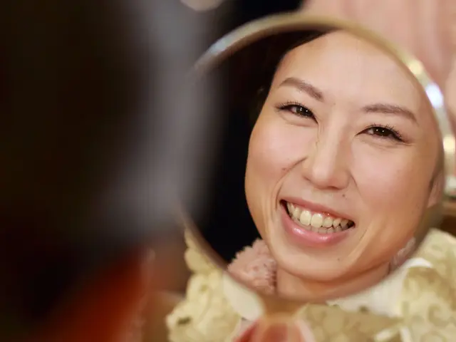 ゼ●●イ元編集長の結婚式も撮影をしたベテランカメラマンが撮影します。