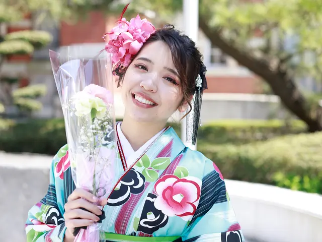 化粧、美容系の撮影からキャリアをスタート!ビューティー写真500名超の実績!