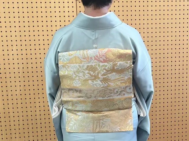 心地よい着付けで人生の節目を彩ります。 ☆七五三、年中承ります☆