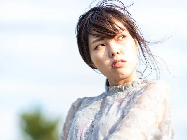 ★人と機材を通した1枚であなたの魅力を引き出します★ライト2台と背景布を含む