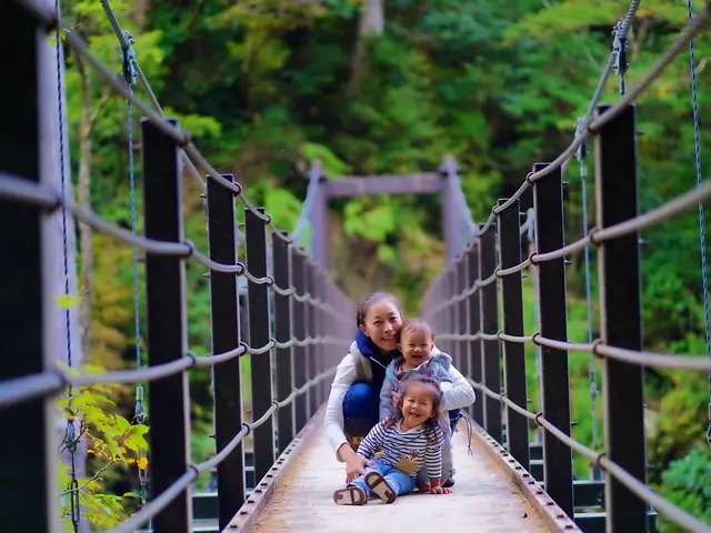 【フレンドリーなカメラマンが自然体の家族風景をARTな瞬間に残します◎】