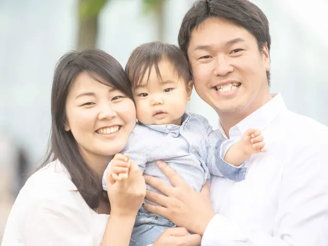 交通費込み【◎元小学校教諭スタッフ在籍◎お子様も◎】自然な表情を引き出します!