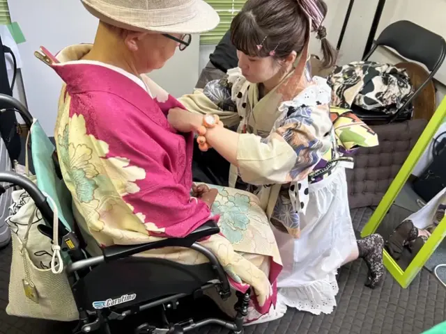 ヘアセット込み価格です*早朝料金なし!楽で快適!美しい着付けをご提供いたします。