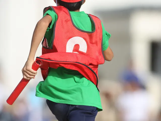 プロ仕様望遠レンズで、あなた&チームの、スポーツする姿撮ります!