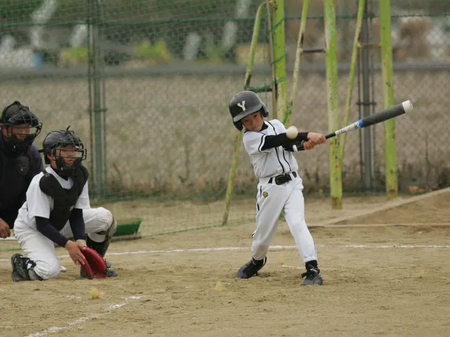 プロ仕様望遠レンズで、あなた&チームの、スポーツする姿撮ります!