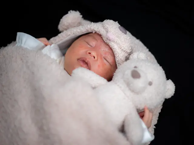はじめまして。生まれてきてくれて有難う。感謝の気持ちを写真で残したい。