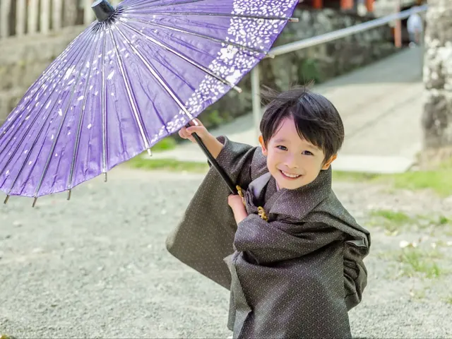 和傘(紅・蒼)・紙風船・万華鏡などの撮影アイテムレンタル無料!PayPay対応!