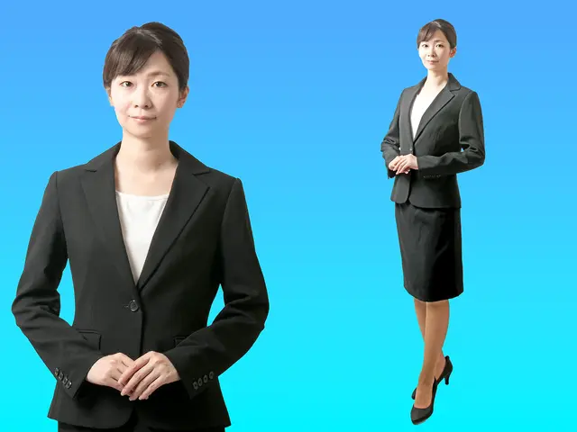 あなたの自然な笑顔を引き出します!屋外撮影は多灯リモート照明でキラキラ写真に。