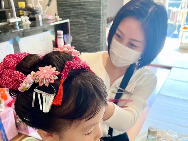 ヘアセット7700円【撮影セット割 5500円】同時に着物着付、メイク 撮影も可