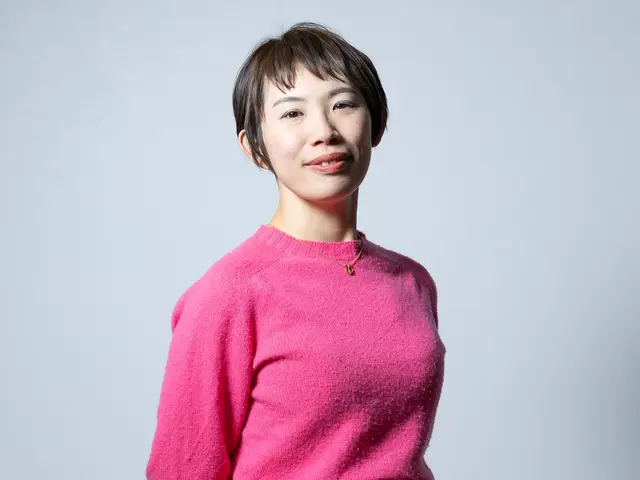 【婚活写真、プロフィール写真はお任せ!!】スマホでは撮れない自然な笑顔を写します