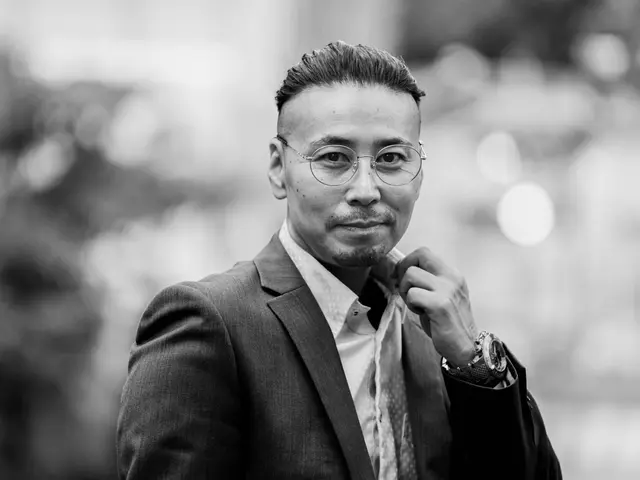 自然な笑顔で魅力倍増!30名の実績が証明する撮影の腕