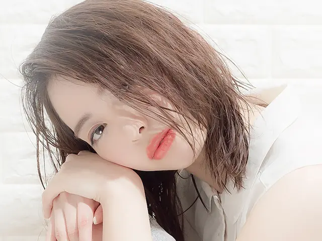 【国家資格あり】カメラと美容のプロが、撮影時のヘアメイクのお直しを無料でご提供。