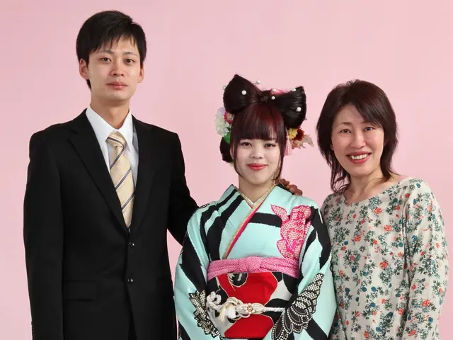《業歴25年》人物広告写真など豊富な経験と知識で「丁寧な仕事」を心がけています!