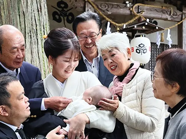 【飛騨高山限定】高山市内の神社で、お宮参りの出張撮影