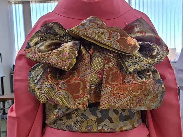 【着付け免許・講師免許あり】着物に携わり50年◎豊富な経験と技術の着付けサービス