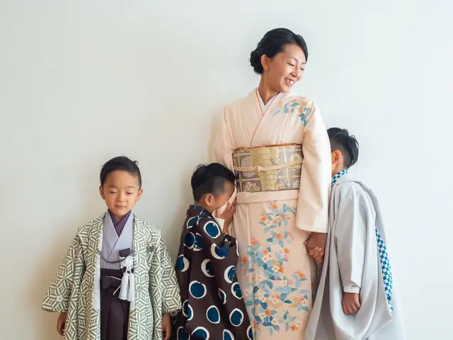 フリーで活躍中のカメラマンが撮影!ヘア+ポイントメイク+着付け+レンタル着物付き