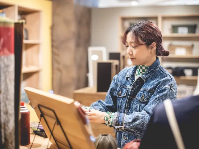 デザイン専門学校出身のプロカメラマン、店舗・会社向け出張撮影サービス!