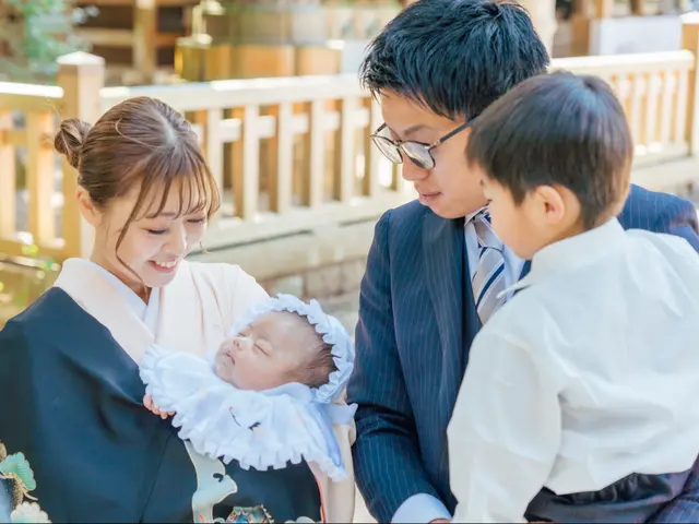 家族の人生の記録として、心に残る特別な写真を撮影いたします!100日祝い対応!