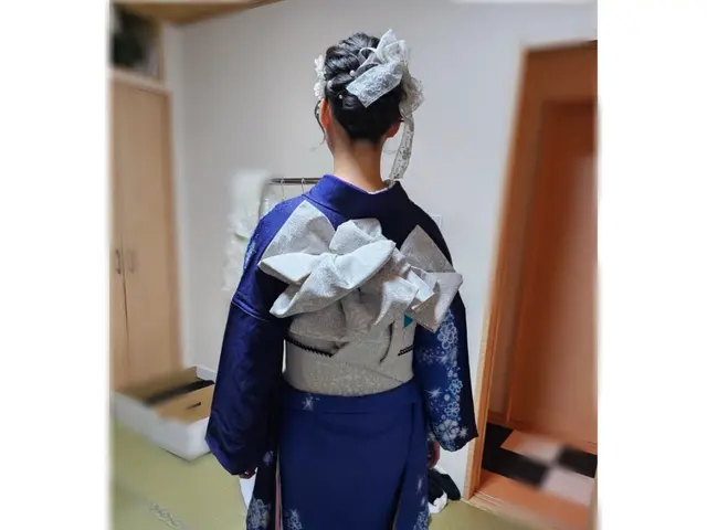 <1級着付け免許>着崩れしないお着付けを致します。ヘアセット込みの料金です。