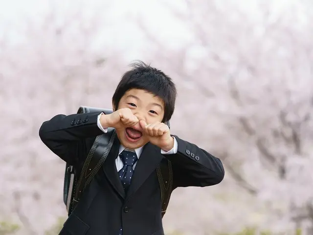 自然な笑顔のお写真を飾ってください!→男女の子育経験有・延長無料・美肌レタッチ付