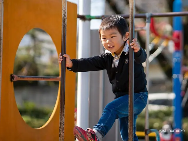 自然な笑顔のお写真を飾ってください!→男女の子育経験有・延長無料・美肌レタッチ付