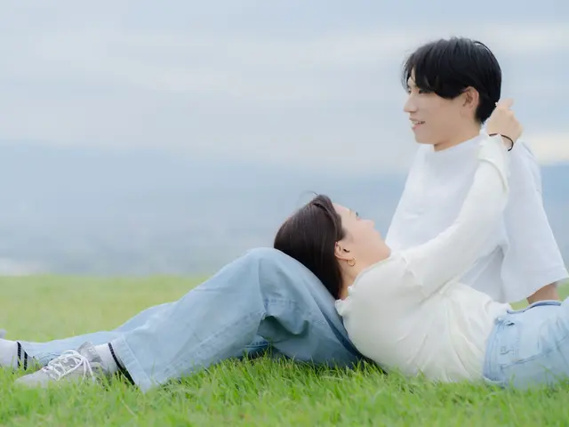 素敵な想い出を撮影!婚約や誕生日などシーンに合わせてポージングもご提案致します。