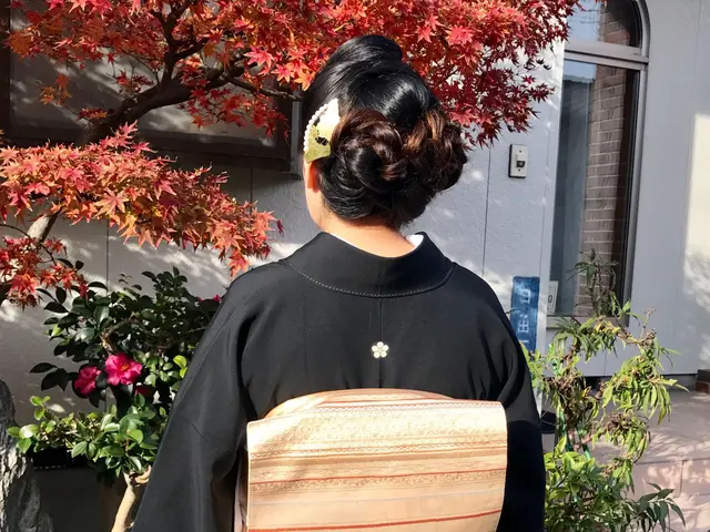 福岡エリア対応◎美容師歴33年ヘアメイク着付け。ブライダル成人式前撮りおよばれ