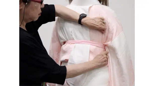 長襦袢にタックを作る