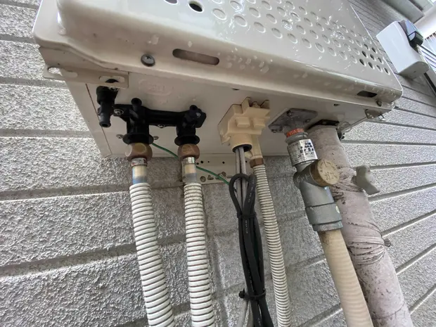 給湯器の配線