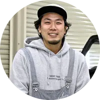 細部まで丁寧にエアブラシでコーティング施工！紫外線・雨・汚れから愛車を守ります！