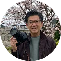 今なら写真コラージュが付いてくる、雑誌社のカメラマンです安心してご依頼ください。