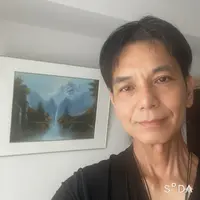 出張施術時写真の折り畳みベッド持参してます。男性向けオイルマッサージ始めました