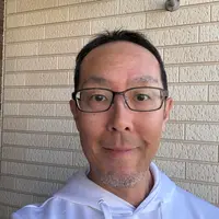 飲食業界30年の経験が活きる、天井埋込エアコンの丁寧クリーニング