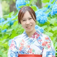 外出が難しい方に。ご自宅で安心の出張着付けサポート。お気軽にお問い合わせください