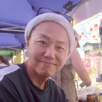 扇風機、テーブル、ステンレス平棚、コンクリート壁もOKです！墨田区から参ります!