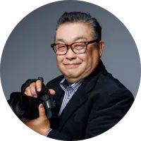 ふたりの自然な瞬間を優しく。落ち着いた雰囲気で、自然体のふたりを丁寧に撮影。