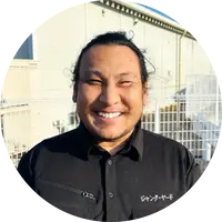 枯葉、枯れ草、枯れ枝等　丁寧に回収します！営業時間外も対応可能な自社スタッフ作業