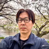 目隠しからサッパリまで丁寧かつスピーディーに剪定します。5月末から6月末まで×