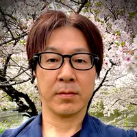 家から飛び出した木、家の間の木､空き家等の伐採とその後の管理お任せください。